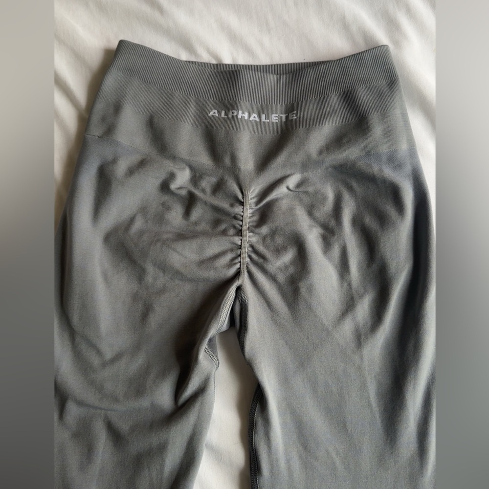 Alphalete Charcoal Ruched Leggings